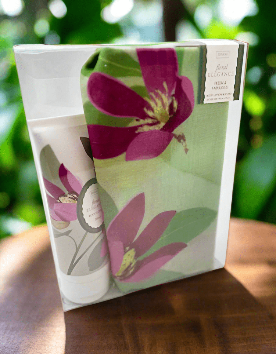 Floral Elegance Gift Box - Impala Online