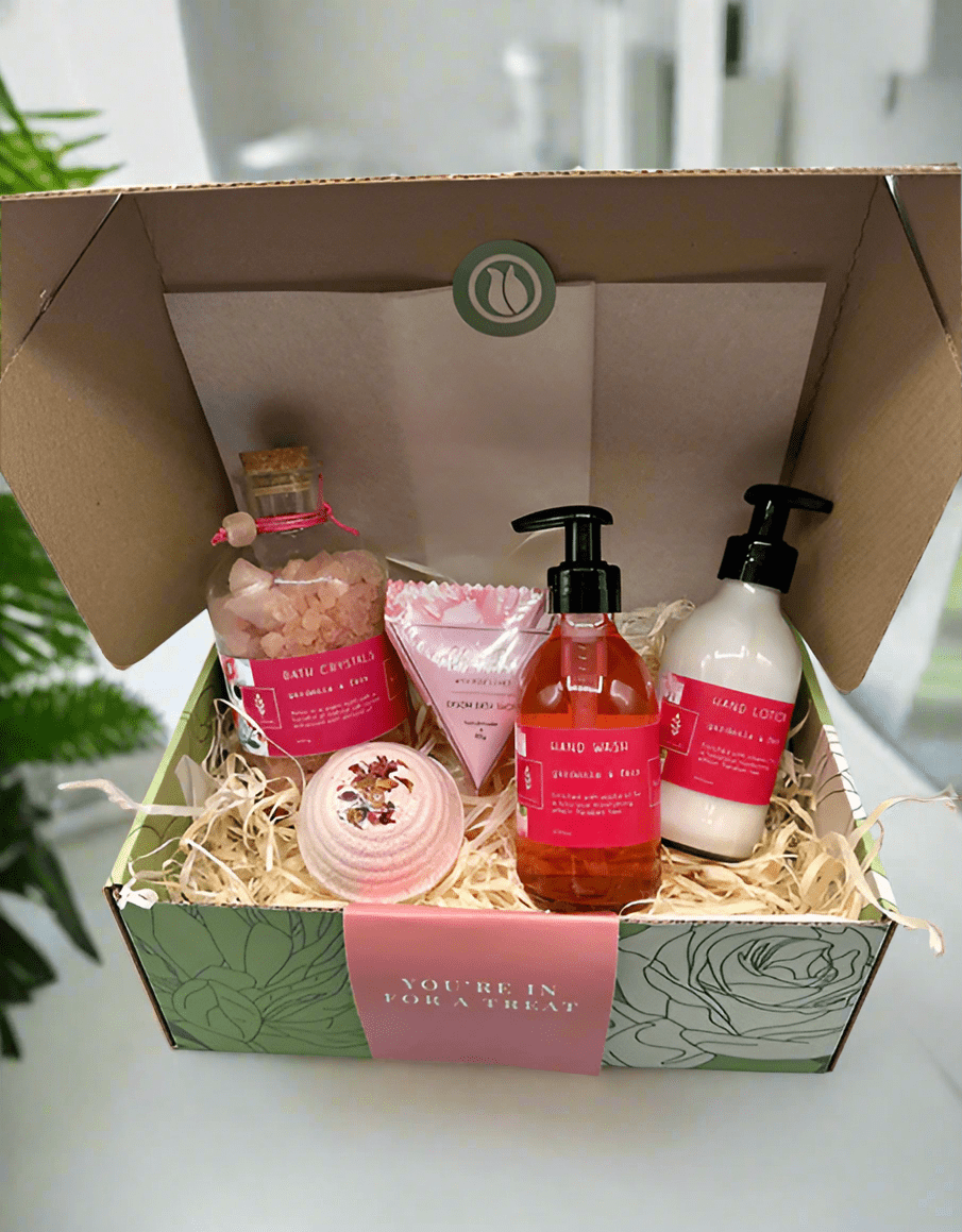 Garden & Fern Gift Box - Impala Online