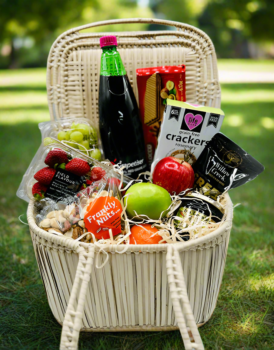 Luxury Picnic Basket Hamper - Impala Online