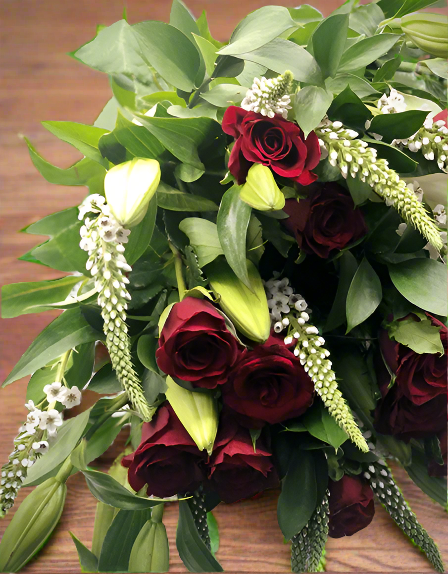 Vibrant Red & White Bouquet - Impala Online